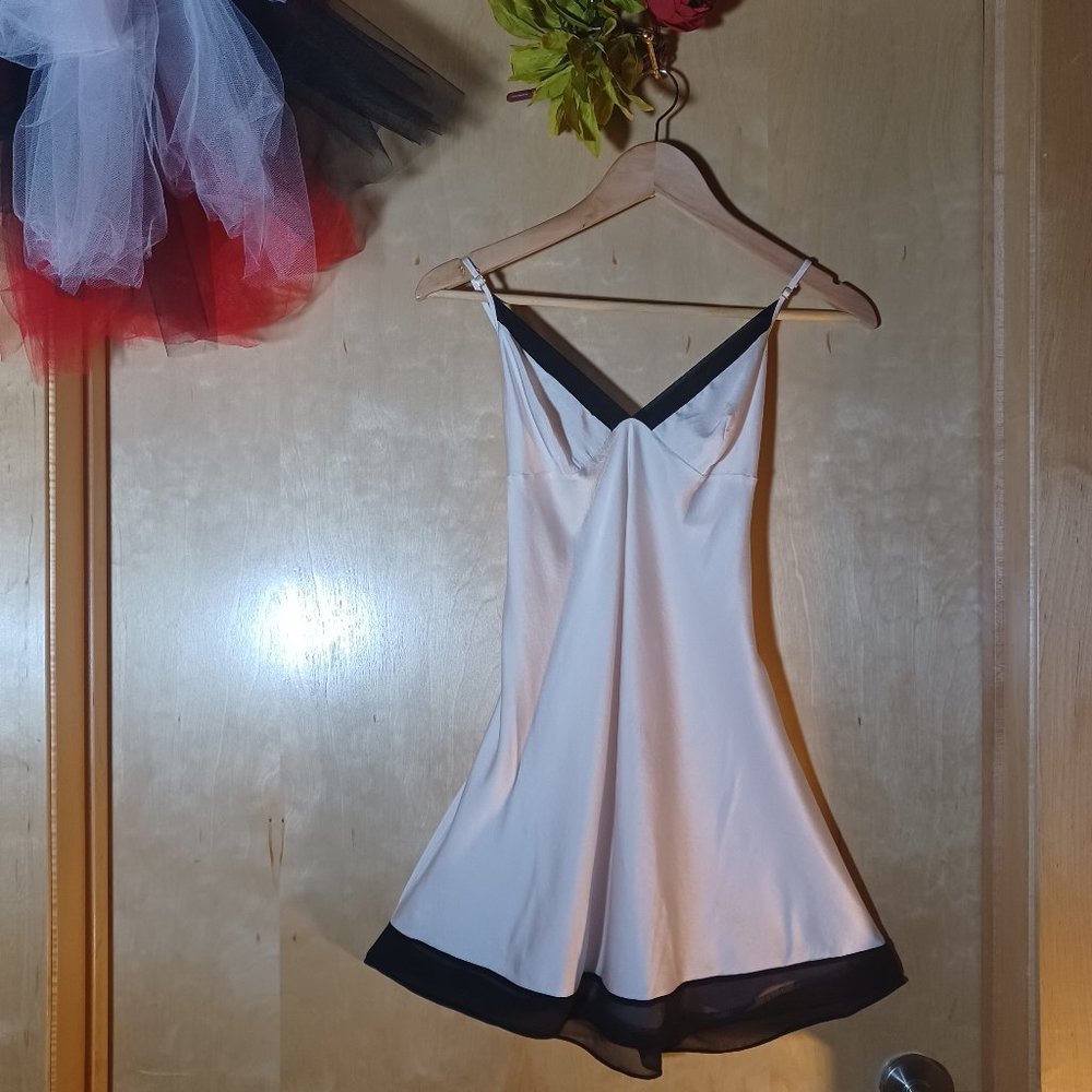 VICTORIA'S SECRET VINTAGE SILK Cream Black Sheer Crossback Gown Slip_Size Large